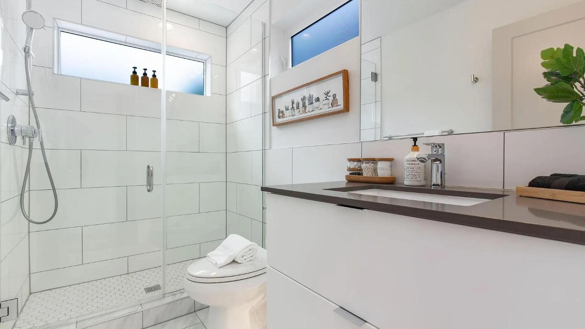 Capitol Luxe Six By Betterstay Seattle